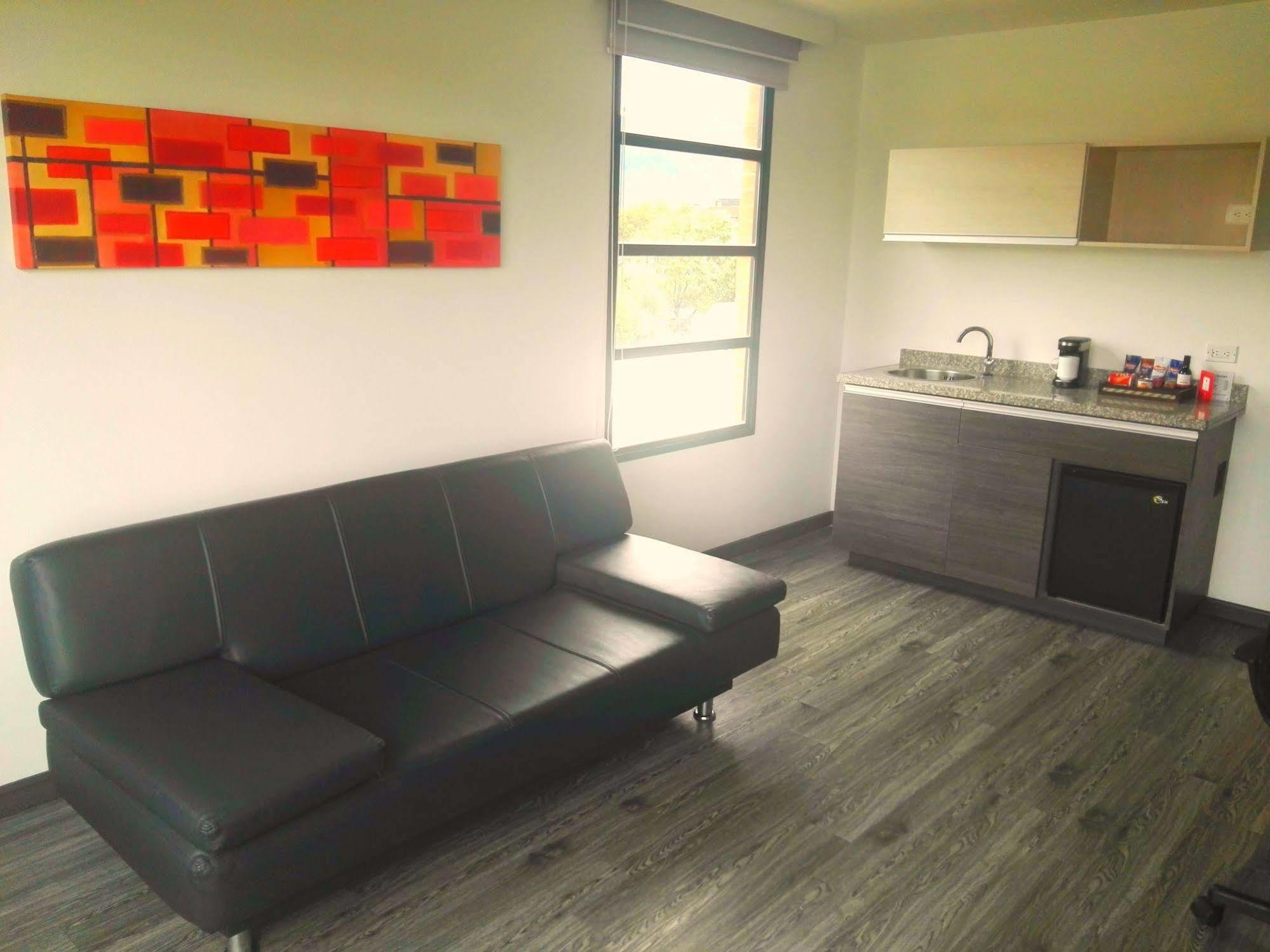 Best Western Calleja Suites Bogota Exterior photo